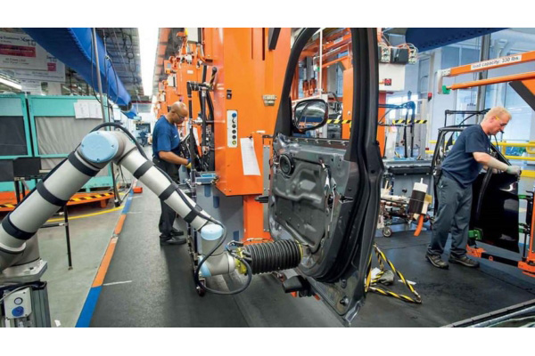 Universal Robots:  Quality Inspection with Robotic Arms